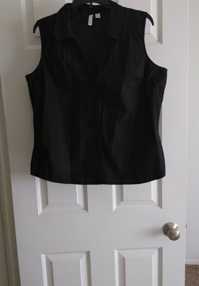Women's clothing